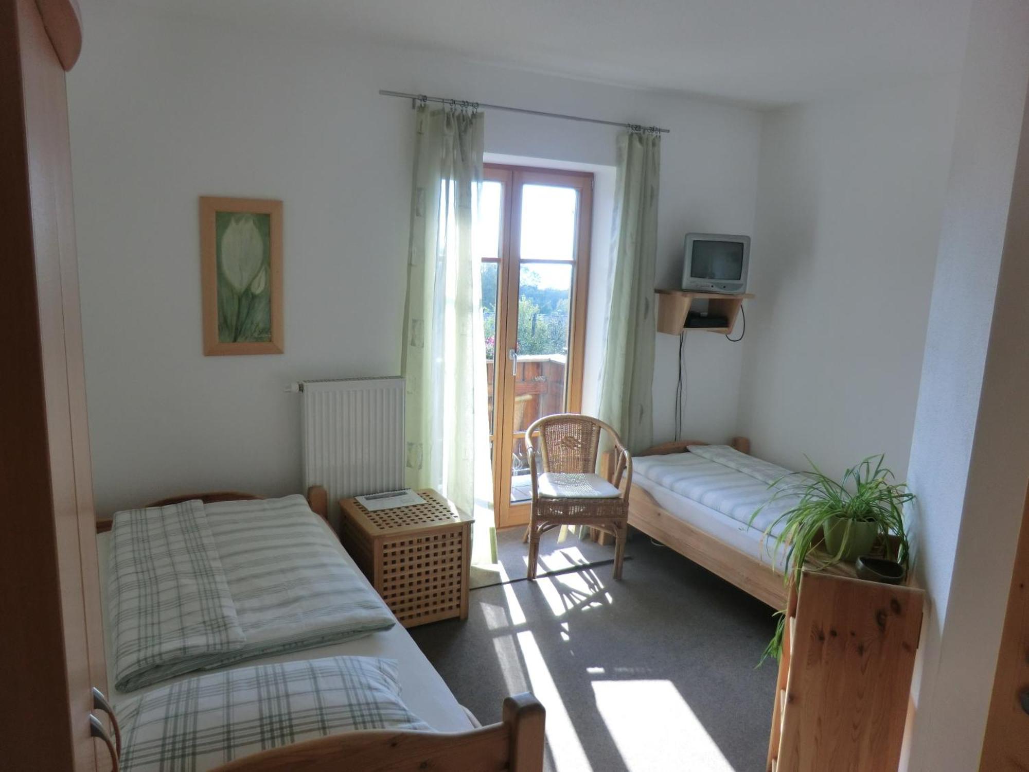 Hotel Zum Horizont Deggendorf Esterno foto